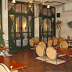 Hotell Swing 3*