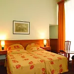 Swing 3* Budapest