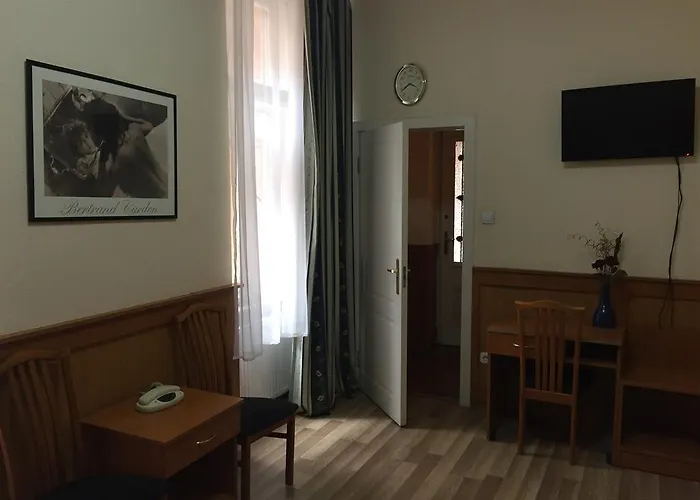 Hotel Swing 3*