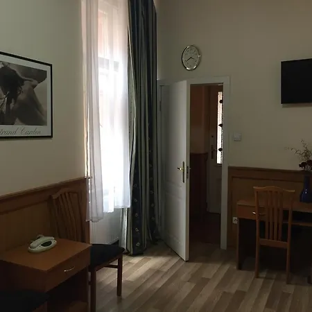 Hotel Swing 3*